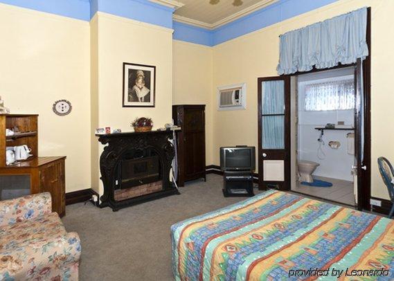 Warwick Settlers Inn Номер фото
